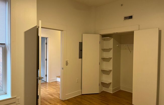 1 bed, 1 bath, 600 sqft, $1,695, Unit 7