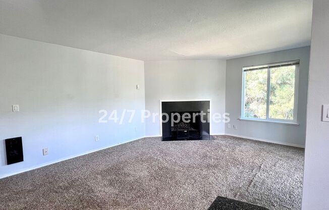 2BD I 1BA - Oregon City