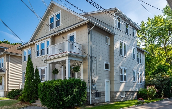 12 PONDVIEW RD