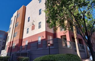 FABULOUS 2 BED, 2 BATH PARK AVENUE CONDO
