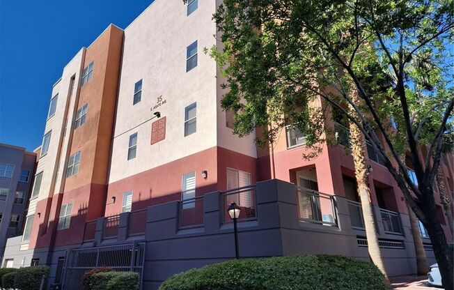 FABULOUS 2 BED, 2 BATH PARK AVENUE CONDO