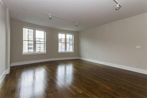 1 bed, 1 bath, 908 sqft, $3,850, Unit 505