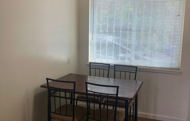 1 bed, 1 bath, 460 sqft, $1,750, Unit 2