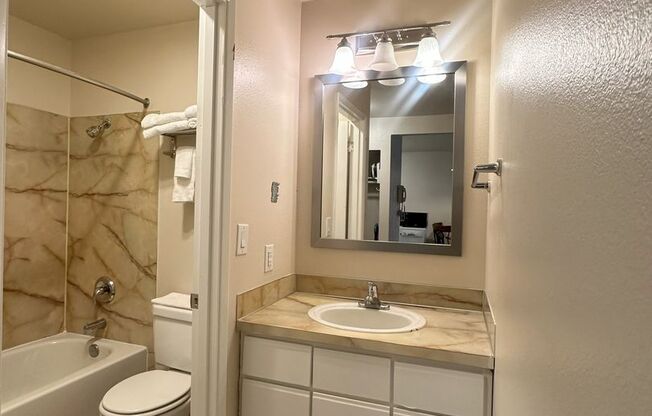 1 bed, 1 bath, 500 sqft, $1,395, Unit 107