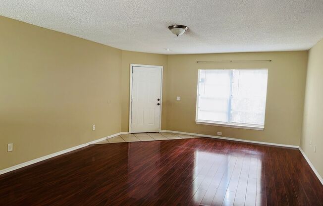 2 beds, 2 baths, $1,500, Unit # #D 105