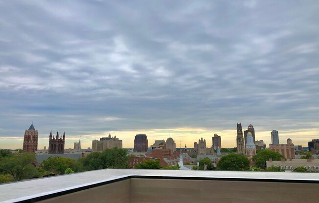 2 beds, 1 bath, 765 sqft, $2,750, Unit The Elm - 403