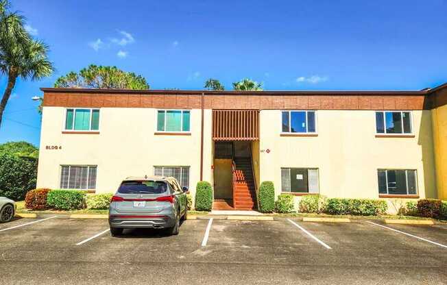 647 N KEENE RD