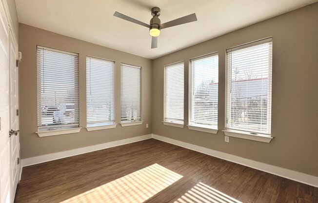 3 beds, 2 baths, 1,333 sqft, $2,050, Unit 1-B101