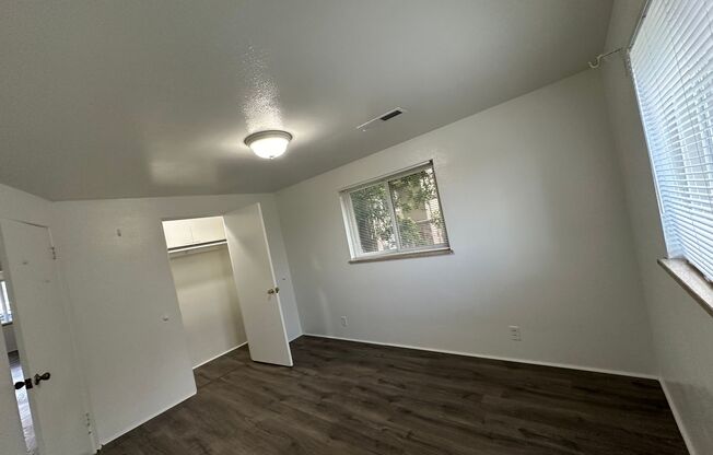 2 beds, 1 bath, $2,350, Unit 1