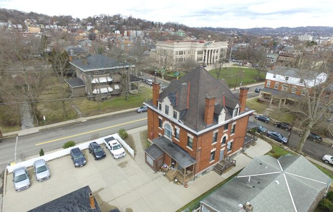 304 S. Graham St. Apt 1D