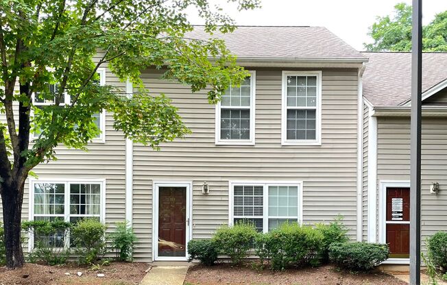 111 Darien Terrace - 3 Bedroom Townhouse