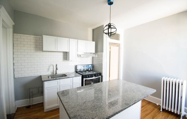 1 bed, 1 bath, $1,395, Unit 04