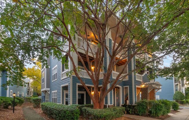 Beautiful Top Floor Condo in the Heart of Dilworth!