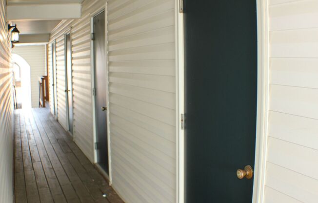 2 beds, 2 baths, 1,033 sqft, $1,559, Unit 5-5306