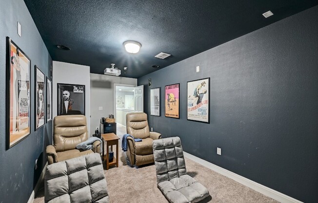 12813 LEATHERBACK LN