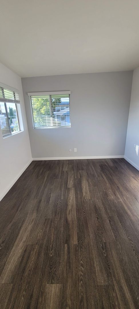 2 beds, 2 baths, 850 sqft, $2,895, Unit 31