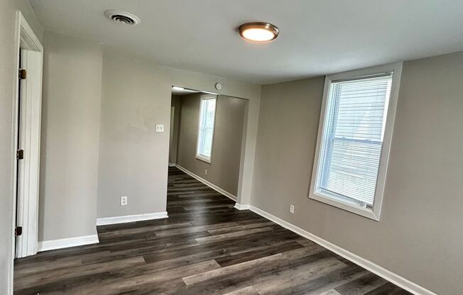 8405 Short St. | 2 BD 1 BATH