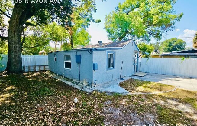 3308 N AVON AVE