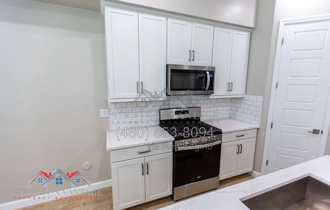 3 beds, 2.5 baths, 1,958 sqft, $3,100