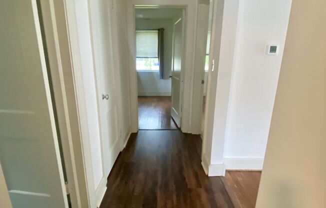 2 beds, 1 bath, $1,450