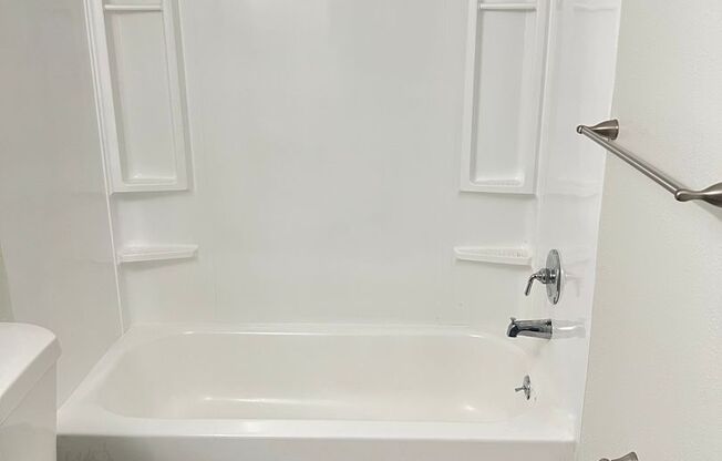 1 bed, 1 bath, 620 sqft, $1,395, Unit 138