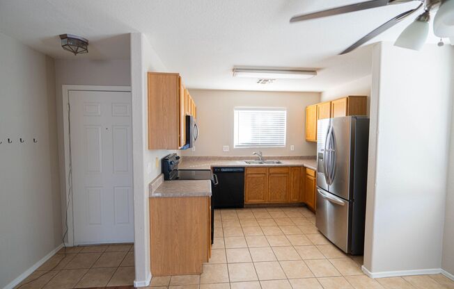 Perfect 3 bed/2 bath home in Johnson Ranch!