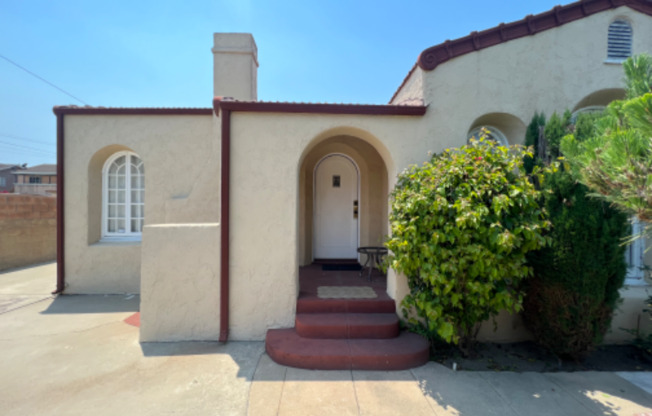 16521 S NORMANDIE AVE