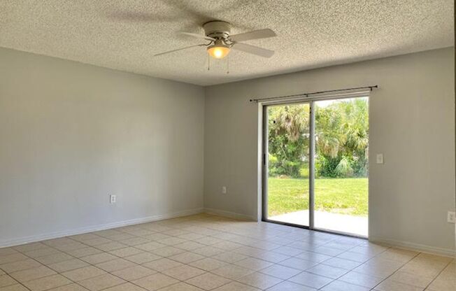 4504 4506 BALLENTINE CT