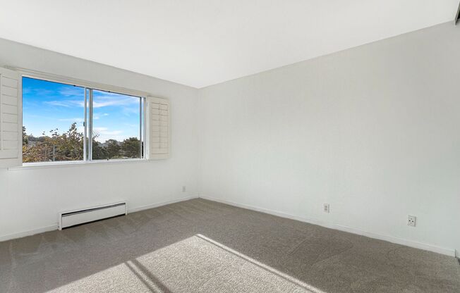 2 beds, 2 baths, $3,200