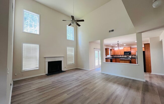 870 BISHOPS RUN LN