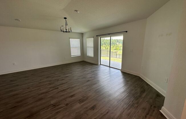 Apopka  - 3 Bedroom, 2 Bathroom - $2,425.00