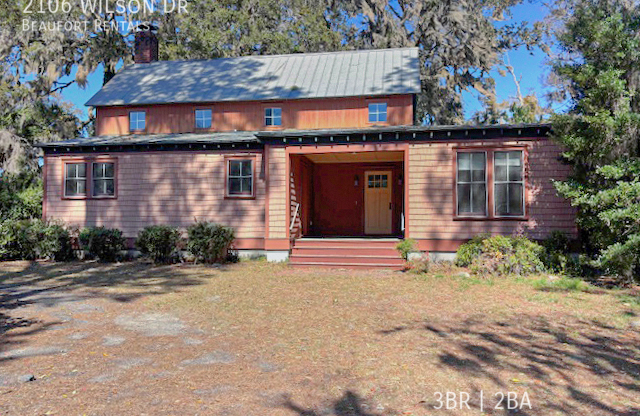 2106 WILSON DR