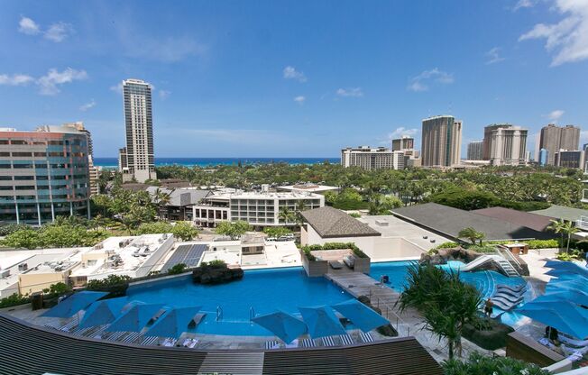 Rarely Available 1 Bed 2 Bath Long-Term in Ritz-Carlton Residences!!!