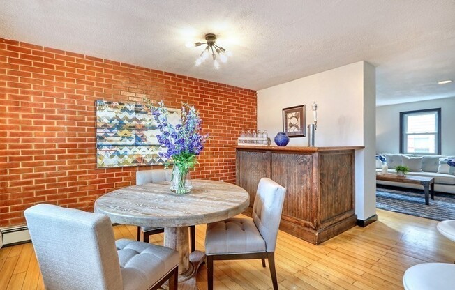12 JENKINS ST