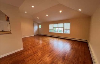 157 24 16 AVE