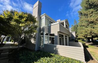 Private 2bd/1ba Condo with 1 car garage - Available Now!