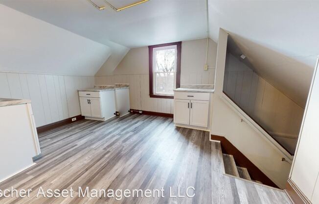 3210 West 98th St.