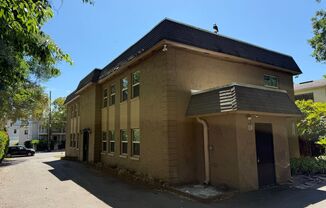 726 Edgewater Drive
