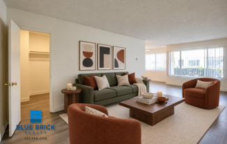 50 BURBANK BLVD