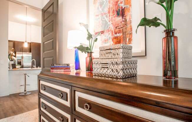 Interior | Motif Apartments For Rent in Woodland Hills, CA 91367