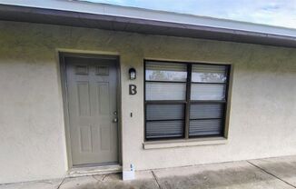 9402 9563 LYNN LN
