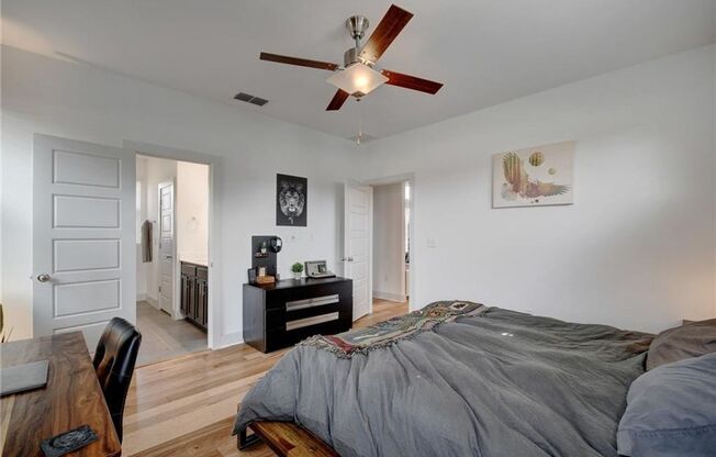 Eastwood at Riverside #47