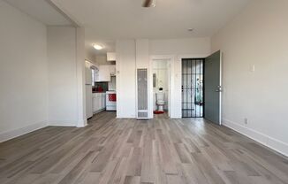 Studio, 1 bath, 360 sqft, $1,395, Unit 6