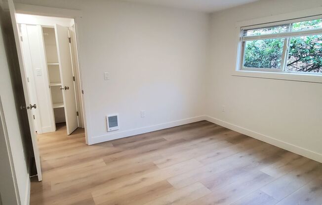 2 beds, 1 bath, 731 sqft, $2,595, Unit 207