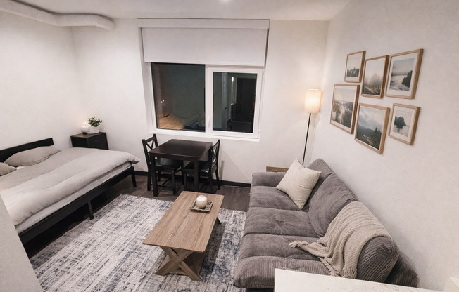 Studio, 1 bath, 203 sqft, $795, Unit Z-522