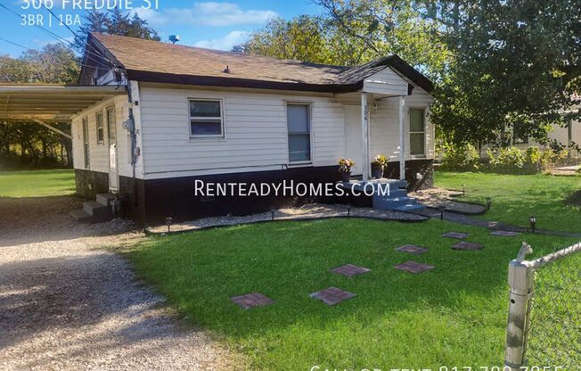 3 beds, 1 bath, $1,549