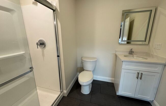 2 beds, 1 bath, 741 sqft, $2,700, Unit 213