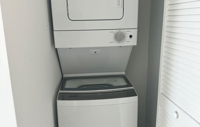 1 bed, 2.5 baths, 1,790 sqft, $6,200, Unit Unit 1001