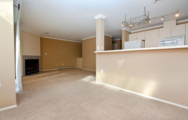 2-Bed, 2-Bath Ideally Located Redmond Condo w/ Private Balcony!