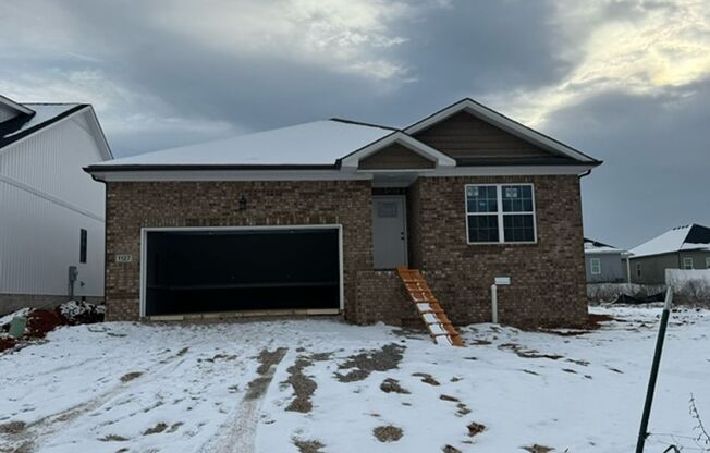 Brand New 3 bedroom, 2 bath Home in South Warren School district!!